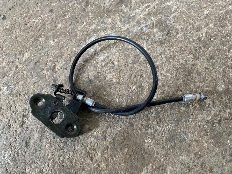 Catch and cable de asiento para Kawasaki Zzr600 de un modelo 1997 Foto 1 de 1