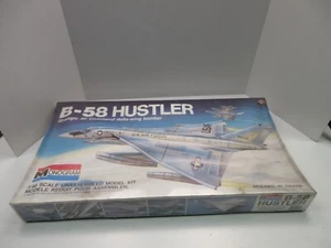 Monogram B-58 Hustler Vintage Modellbausatz Maßstab 1:48 5704 versiegelt - Bild 1 von 4