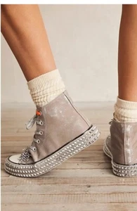 Free People Nan Ku Cruise Sneaker alta con borchie grigio 37/7 - Foto 1 di 7