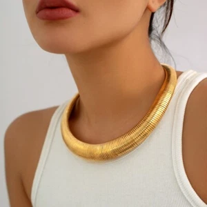 Geometric Geometric Metal Collarbone Necklace Metal Necklace - Picture 1 of 16