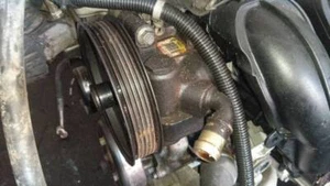 Ford Focus 2004 Pump assembly - Power steering pump HBDJZ, HBD-JZ #2034958-50 - Bild 1 von 10
