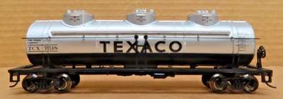 Bachmann 17112 HO 40' Three Dome Tank Car Texaco #7518 - Image 1 of 3