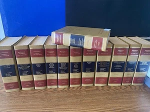 1997  Martindale-Hubbell Law Directory  Law Book  (12) Volumes  #25-17 - Bild 1 von 9