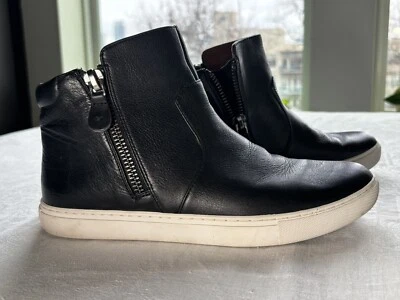 Botines deportivos de cuero Gentle Souls de Kenneth Cole Carole negros para mujer 10M Foto 1 de 4