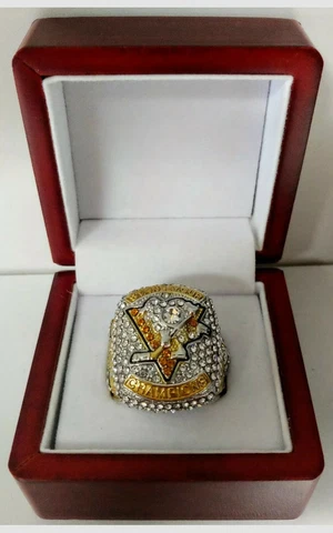 Sidney Crosby - 2017 Pittsburgh Penguins Stanley Cup Hockey Ring With Wooden Box Cover