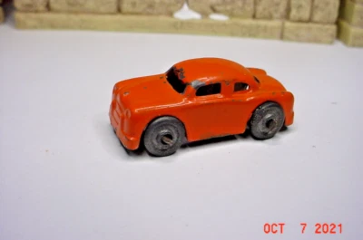 Barclay 1951 Packard Sedan Orange S4.1.1 j78 - Image 1 of 4