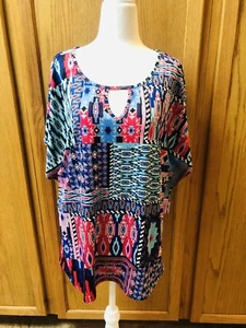 CATO Womens Pullover Top Blouse Size Large L Keyhole Blue Pink Aqua Black Geo - Picture 1 of 8