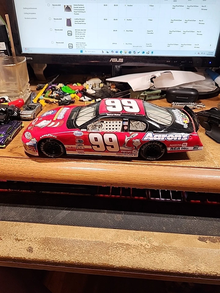 MICHAEL WALTRIP #99 Aaron's / CAT IN THE HAT 2003 Monte Carlo 1:18 Action Racing - Image 1 of 4