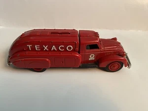 Vintage 1993 ERTL TEXACO #10 Coin Bank Collectible Diecast 1939 DODGE AIRFLOW  - Picture 1 of 10