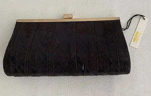 Pochette da sera Kate Landry nera design testurizzato strass sollevamento catena NUOVA - Foto 1 di 4