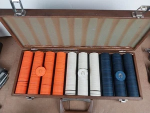 Paulson Lucky Horseshoe Horse Casino Poker Chip Set 522 fiches custodia vintage Pedro - Foto 1 di 21