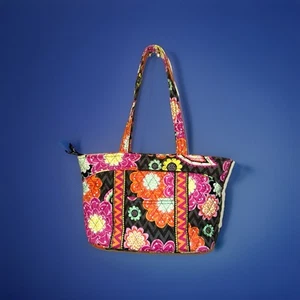Vera Bradley Shoulder Bag “Ziggy Zinnia” Double Strap Zipper Quilted EUC - Picture 1 of 14
