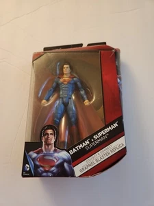 Figura de acción DC Multiverse 6" SUPERMAN Batman vs Superman Grapnel Blaster - Imagen 1 de 9