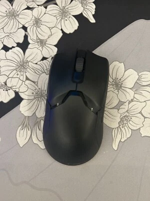 Razer Viper Ultimate Wireless Optical Gaming Mouse - Black (No Box) - Image 1 of 3