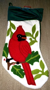 MEDIAS DE NAVIDAD ROJO CARDENAL PÁJARO 21 PULGADAS DE LARGO MUJERES NIÑAS TERCIOPELO ADORNO SUPERIOR - Imagen 1 de 1