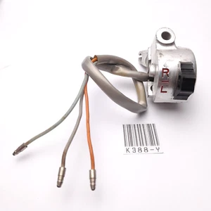 Interruttore maniglia Honda CUB PASSPORT C50 C70 C90 per specchio destro NOS ... - Foto 1 di 5