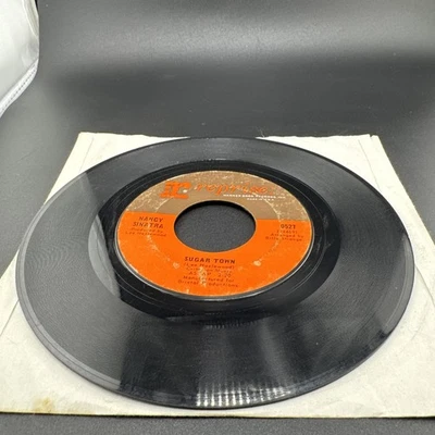 NANCY SINATRA - Summer Wine (Lee Hazlewood); Sugar Town 45 RPM 7" Record  Exc - Image 1 of 4