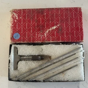Vintage L.S. Micrómetro de profundidad Starrett Co.No 440-A, base de 0-1', 0,001', 2-1/2"" - Imagen 1 de 12