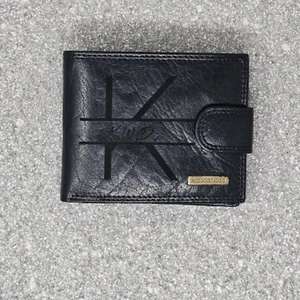 Personalisierte klassische Herren-Geldbörse aus echtem Leder mit Doppelfaltung und individueller Gravur Woodbridge - Bild 1 von 7