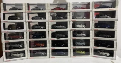 NISSAN MODEL CAR COLLECTION 1/43 30PZ - Immagine 1 di 4
