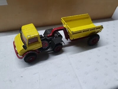 Corgi Toys 1145 Mercedes Benz Unimog & Goose Dumper (WD8) - Image 1 of 4