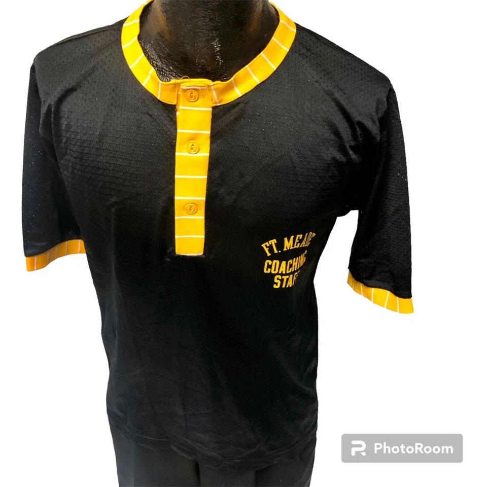 Camisa JERSEY De Colección Años 70 80 FT MEADE COACHING Staff Negro Amarillo Malla Timbre Nylon Foto 1 de 4