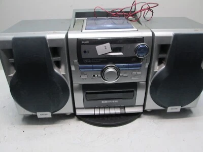 Sanyo CWM-470 Boombox Radio - Tested - Image 1 of 4