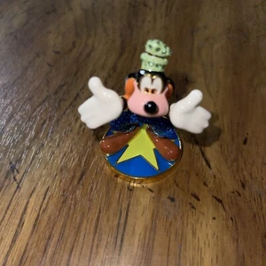 Arribas Brothers Limited Edition Disney Goofy On Star Swarovski Jeweled Figurine - Picture 1 of 7