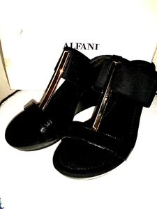 NIB ALFANI BAINER ~ Women's Black Wedge Platform Shoes Sandals ~3 1/2" ~ Size 9M - Picture 1 of 9