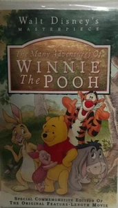 Walt Disney’s Masterpiece Collection The Many Adventures Of Winnie The Pooh - Picture 1 of 3