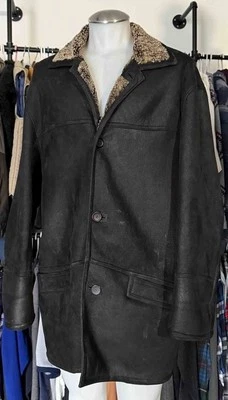 Abrigo chaqueta de piel de oveja 100 % para hombre Joseph & Lyman Bloomingdales talla 44 $1300 Foto 1 de 4