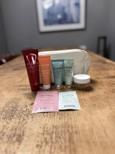 Elemis Travel 6-Piece Set with Luxury Cosmetic Bag Brand New, Sealed *WORTH £93* - Picture 1 of 6
