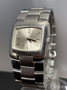 Gucci Women's 8500L Silver Date Watch Used, Operated - Picture 1 of 12
