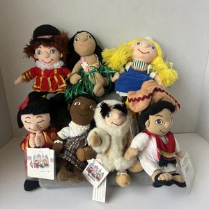 Vintage Disney It’s A Small World Bean Bag Plush Lot of 7 With Tags (READ DSEC) - Picture 1 of 23