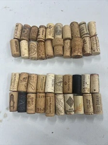 Natürliche gebrauchte Weinkorken 20 Stück Sorten Recycling Upcycle Hochzeit - Bild 1 von 1