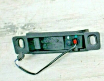 Chevrolet Corvette 2014-2018 desmontable Top-Striker lado izquierdo OEM 23344302 Foto 1 de 4