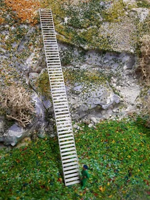 Lot de 4 escaliers gris 1/87 HO décor train diorama maquette usine atelier