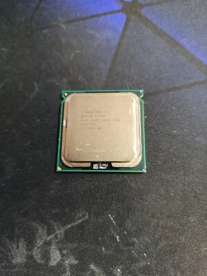 Intel Xeon 5150 2.66GHz Dual-Core (BX805565150A) Processor - Image 1 of 2