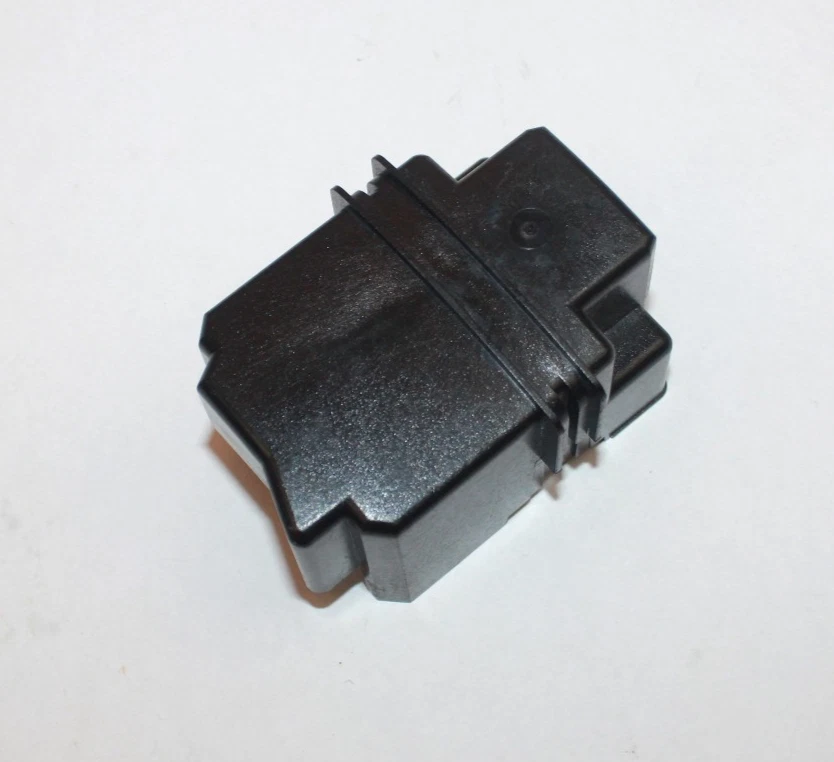 Magic Chef Refrigerator : Compressor Relay Cover (61002020 / 66589-1) {P9267} - Image 1 of 4