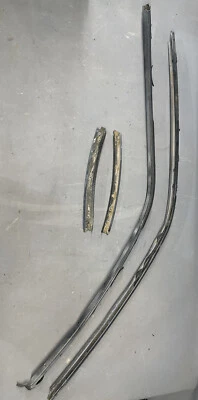 Retenedor de canal Firebird Camaro 1982-1992 para riel de techo techo rígido OEM Foto 1 de 4