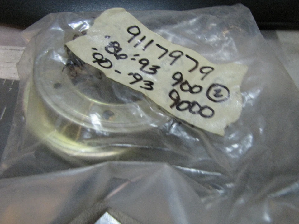 Один новый OE Saab 900 или 9000 диафрагма диск 9117979 подходит 1986 до 1993 - Изображение 1 из 1