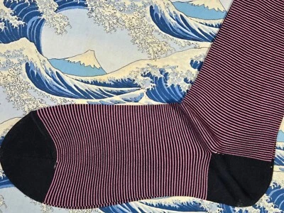 Pantherella Men's English Cotton Socks Fine Stripe Navy and Pink UK 7.5-9.5 £19 - Image 1 of 4