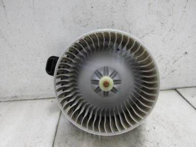 Двигатель переднего вентилятора отопителя переменного тока 07–17 Camry 08–19 Highlander 09–16 VENZA 871030E040 - Изображение 1 из 4