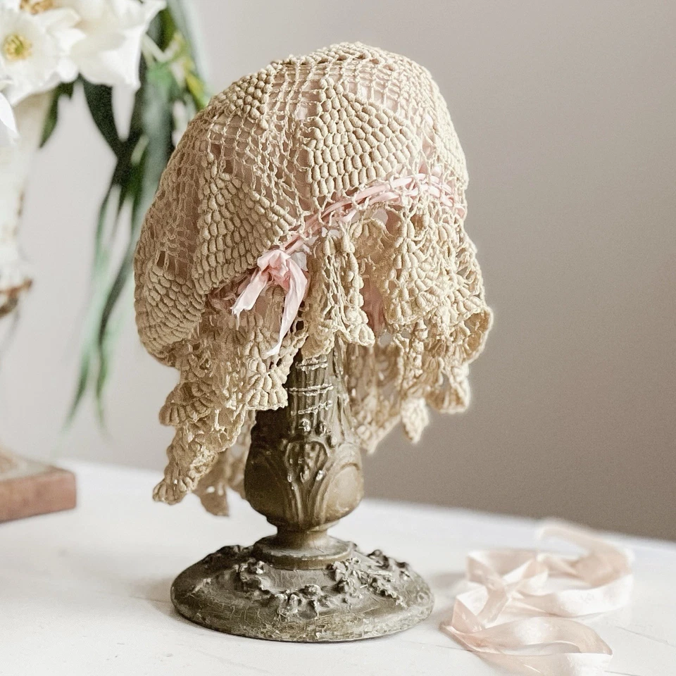 Gorro tocador de ganchillo antiguo para dormir Foto 1 de 4