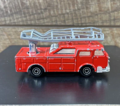 Majorette Firetruck Fire Engine Sonic Flashers Red  Extension Ladder Truck  29 - Image 1 of 4
