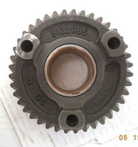 Detroit Diesel Gear p/n 8928596 (Left Hand Helix, 40 Teeth) - Picture 1 of 10