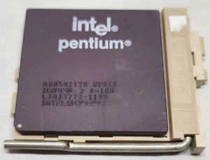 Intel '92-'93 Pentium A80502120 SY033 Processor Socket 7 (6) - Photo 1/2