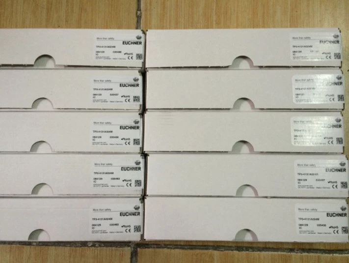 1PC New Euchner TP3-4121A024M In Box  *TT - Image 1 of 1