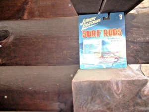 JOHNNY LIGHTNING SURF RODS "BANZAI BABES - Picture 1 of 4
