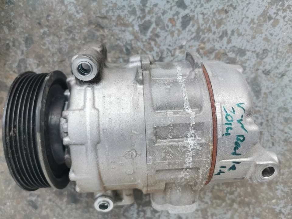 2014 VW VOLKSWAGEN BEETLE 1L 1.4l Twincharged Turbo dsg - AC AIR CON COMPRESSOR  - image 1 of 1